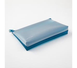 clear-soft-pouch-blue